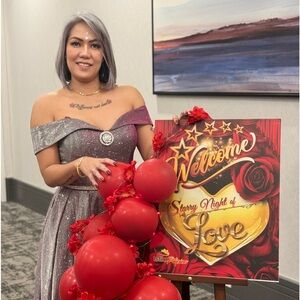 Meet your Posher, Dhen